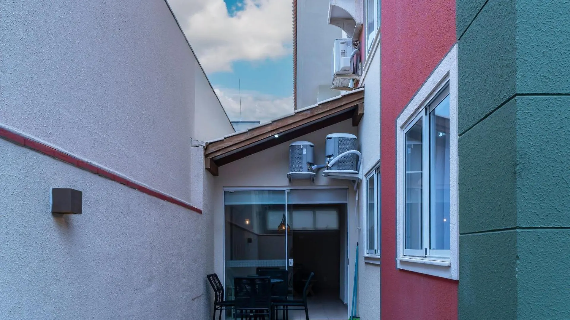 Porto Canoas 101 - Aconchegante Apartamento Em Bombas - Acomoda 6 Pessoas - A Poucos Metros Da Praia - Bombinhas Apartment